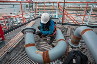 Factors to Consider When Choosing an Ultrasonic Couplant Factors to Consider When Choosing an Ultrasonic Couplant